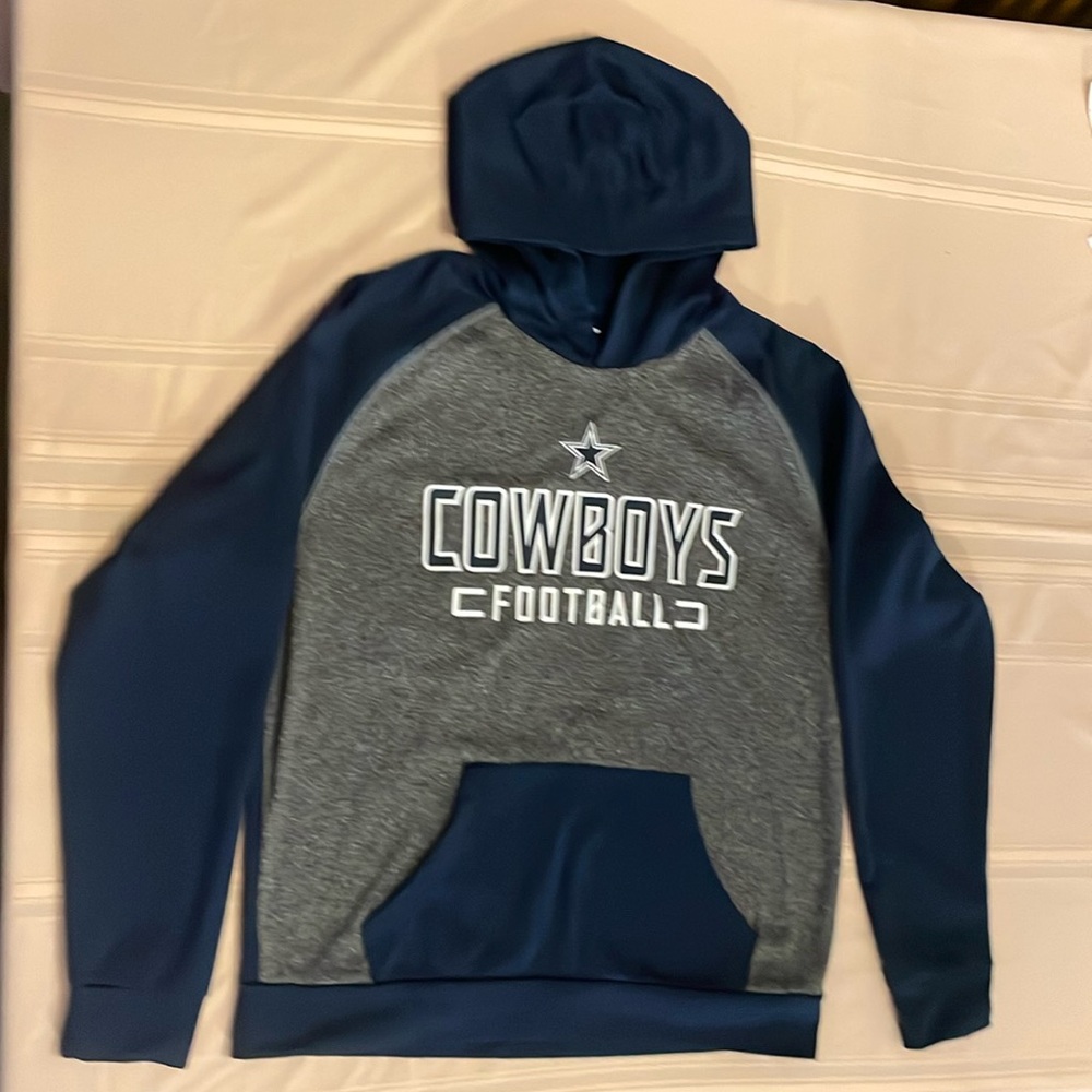Dallas cowboys men’s large hooded sweat shirt like new condition